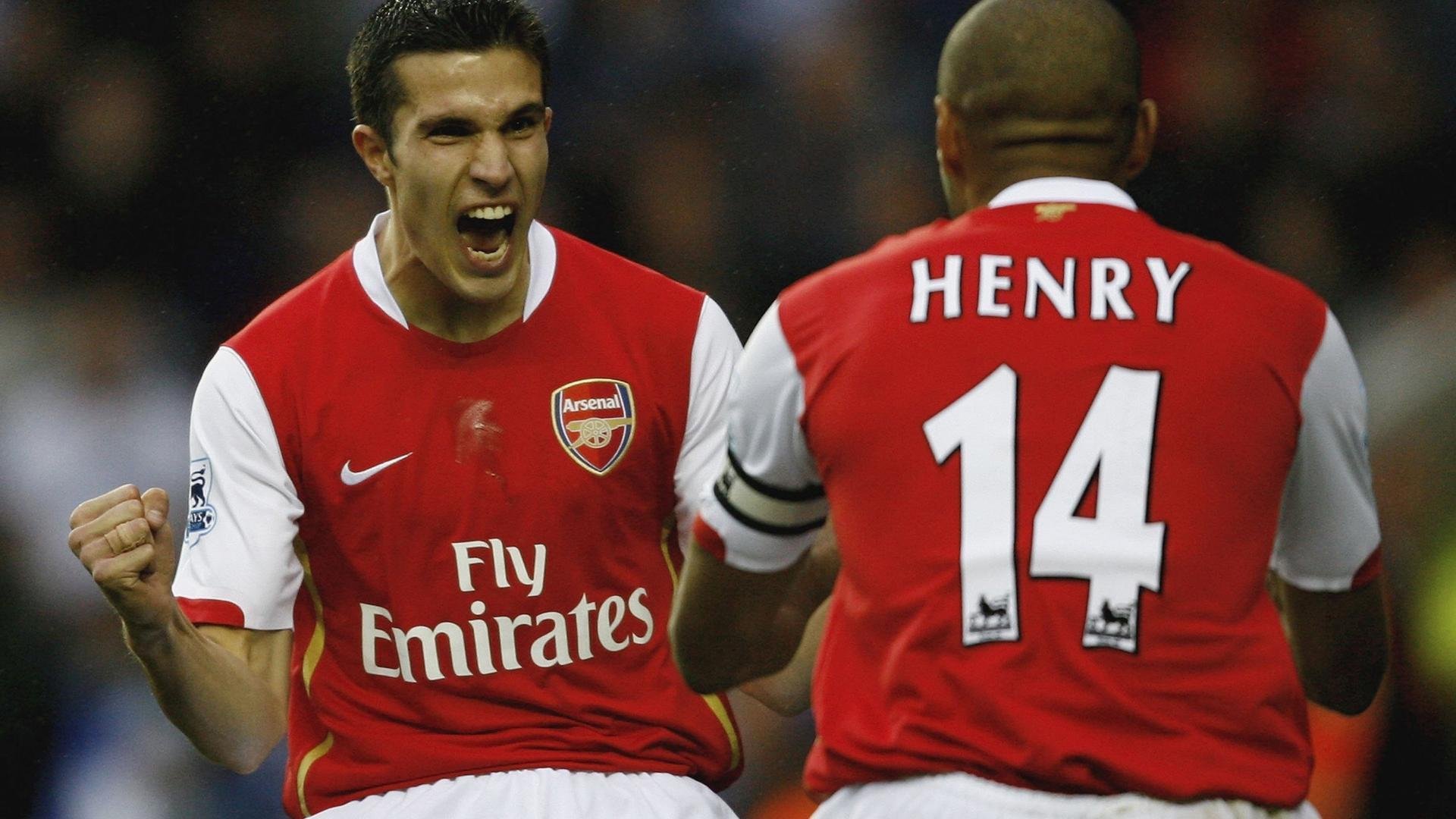 勇者无惧:欧冠比赛中的“铁血拼搏”精神,勇者无惧出自